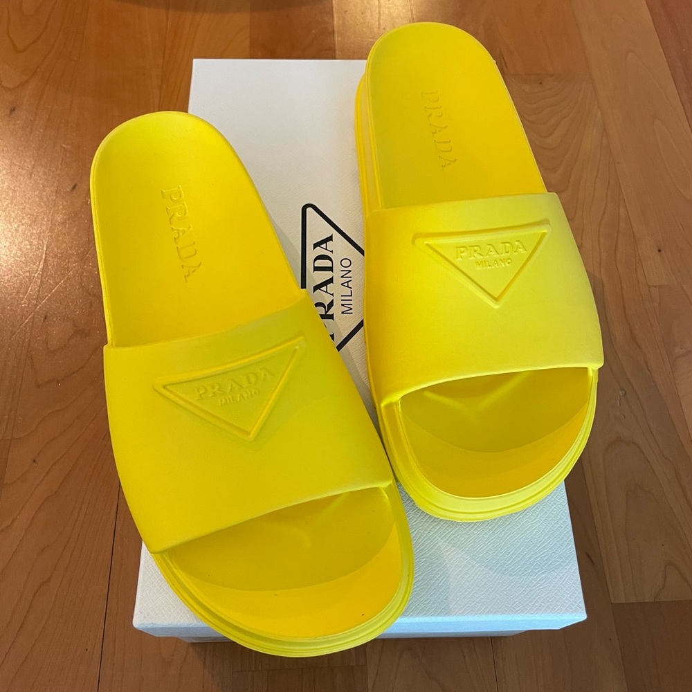 Prada Logo Rubber Platform Slide Sandals Yellow Women EU 36 US 6 NIB